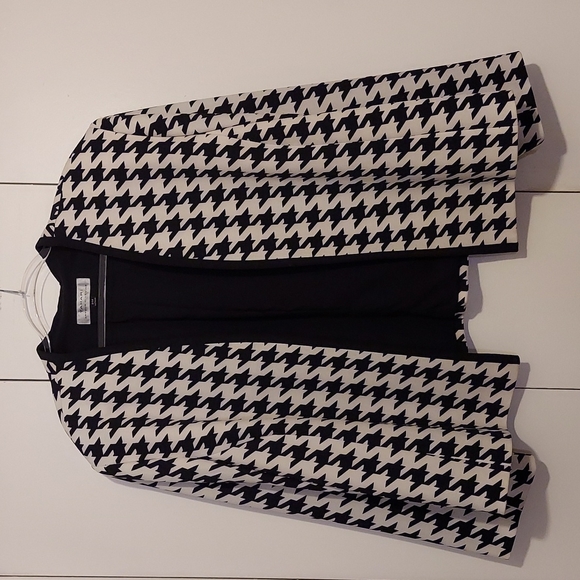 Tahari by Arthur S. Levine Houndstooth Print Blazer Size 24W - Picture 1 of 9